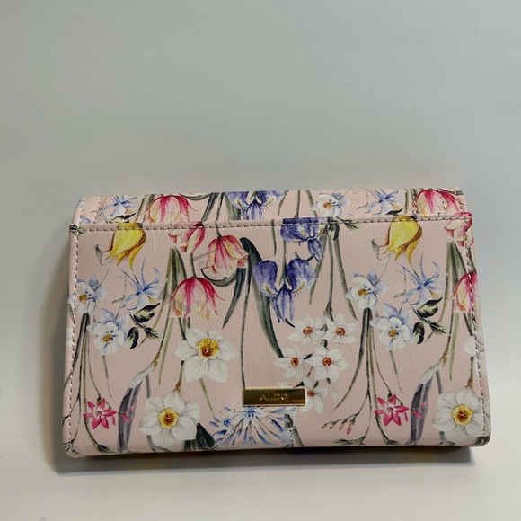 Cute Aldo Floral wristlet and crossbody bag - Picture 3 of 3